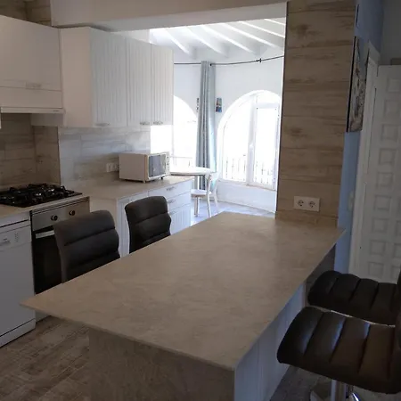 Grace,10p,seaview,pool 칼페