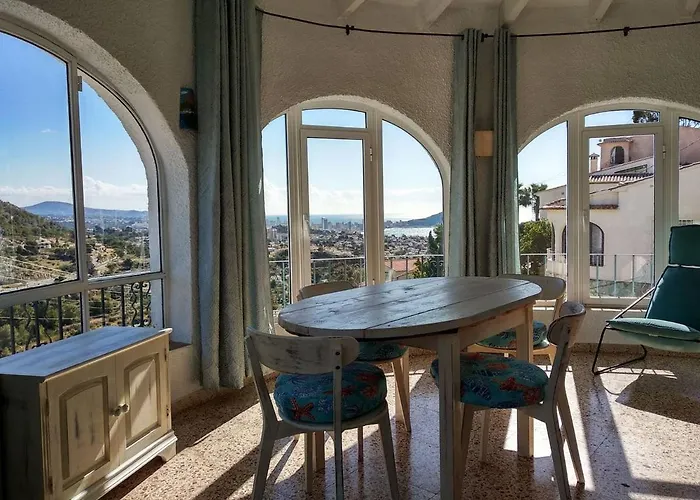 Grace,10p,seaview,pool 칼페