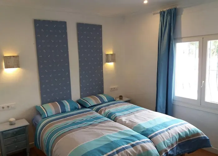 Grace,10p,seaview,pool 칼페